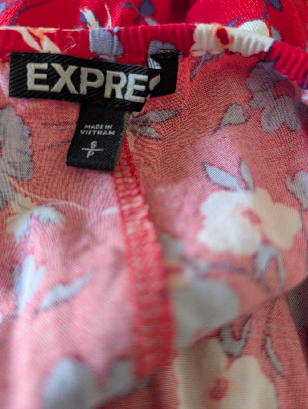 Express Dress - Picture 5 of 6